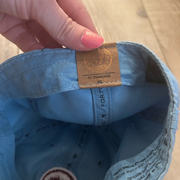 Phillies Hat ‘47 Brand XS Baby Blue and Maroon - Picture 2 of 2